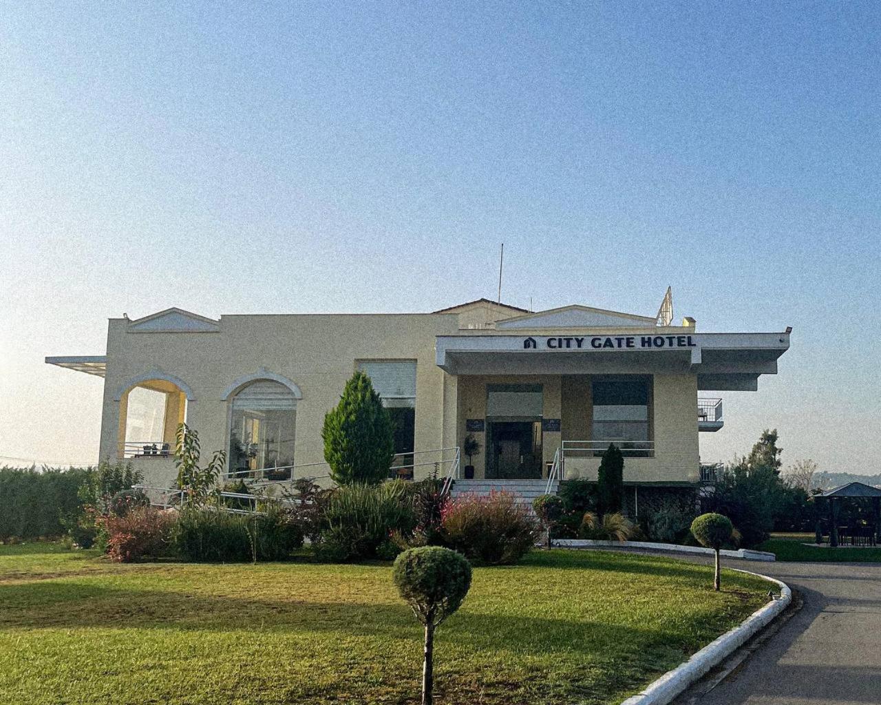 City Gate Hotel Airport Salonicco Esterno foto